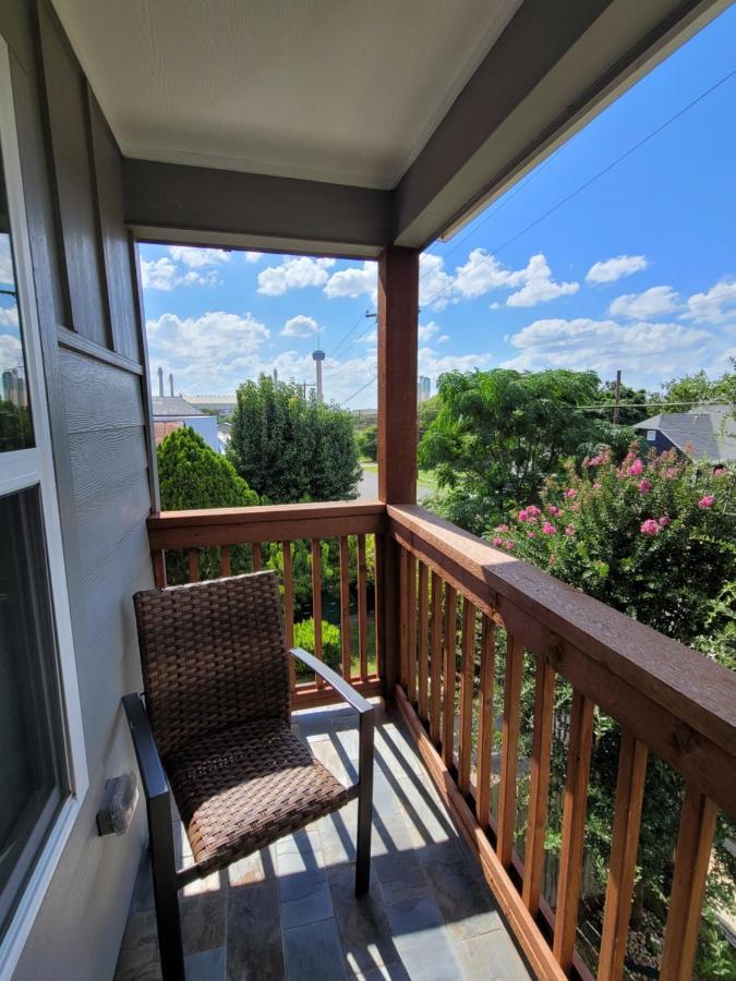 Spacious Townhouse Minutes From Downtown Sa. سان أنطونيو المظهر الخارجي الصورة